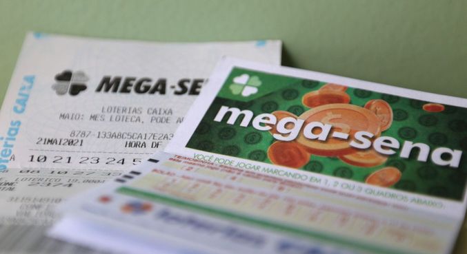 You are currently viewing Mega-Sena acumulada paga prêmio de R$ 37 milhões nesta quinta-feira