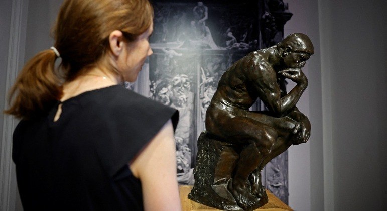 You are currently viewing Escultura ‘O Pensador’ é leiloada por R$ 58,9 milhões na França