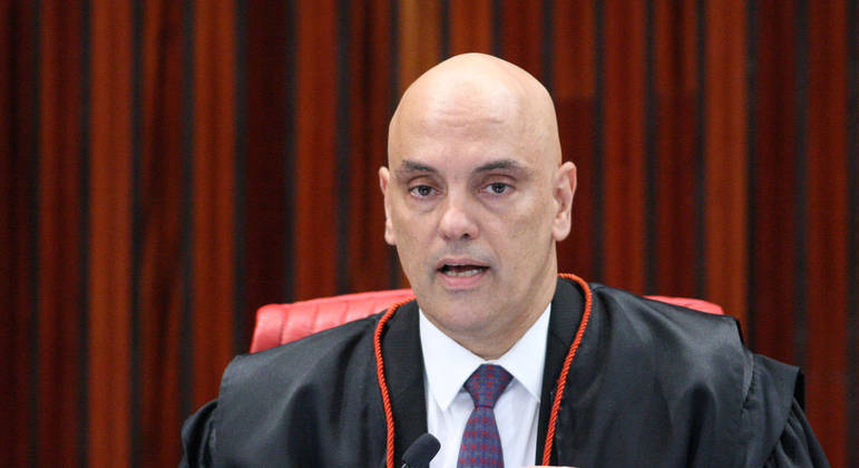 You are currently viewing Ministro Alexandre de Moraes é eleito para novo mandato no TSE