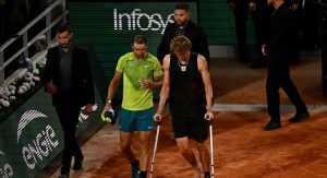 Read more about the article Zverev se machuca e Nadal se garante na final em Roland Garros