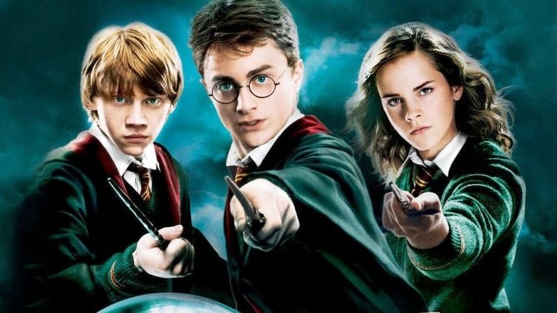 You are currently viewing Livro da 1ª edição de Harry Potter pode valer até R$ 1,2 milhão em leilão