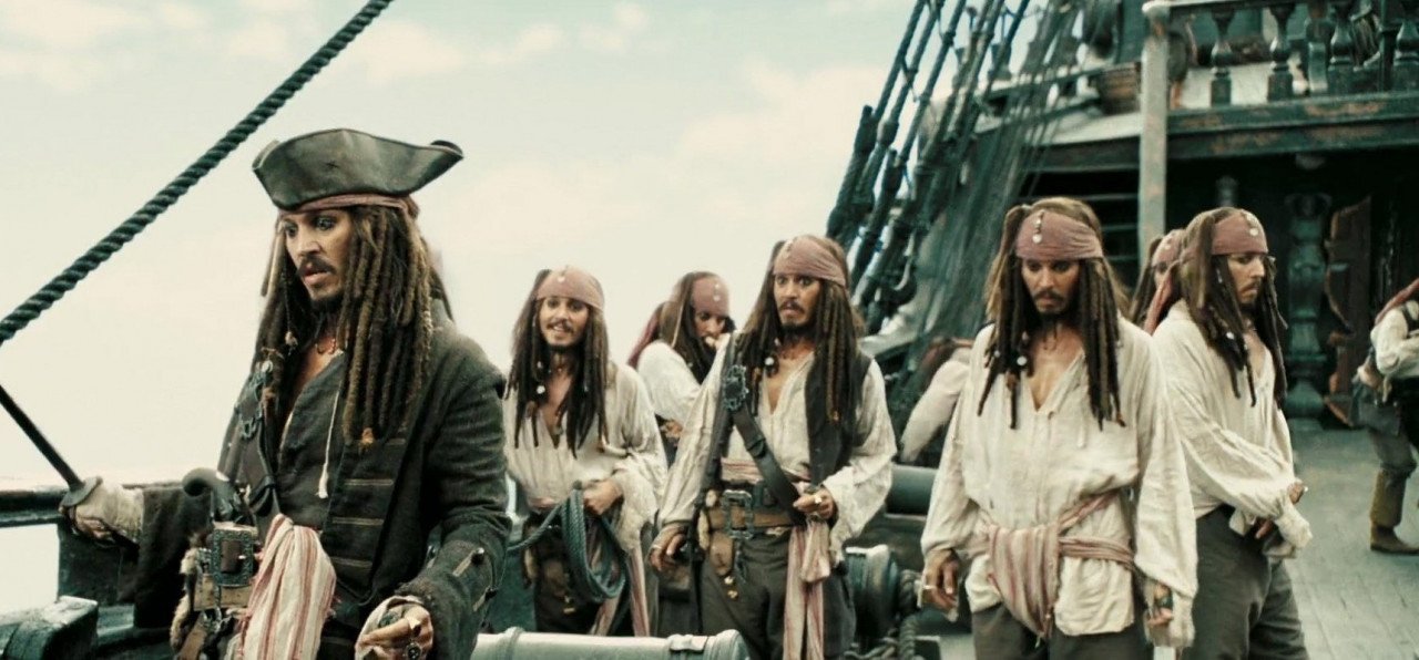 You are currently viewing Disney quer Johnny Depp de volta em Piratas do Caribe, diz ex-executivo
