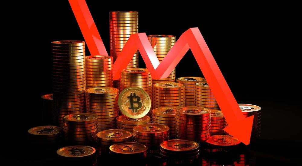 You are currently viewing Bitcoin registra menor preço em 18 meses com forte liquidação