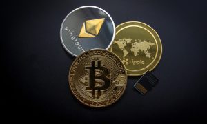 Read more about the article Analistas dizem que não é a hora de comprar criptomoedas