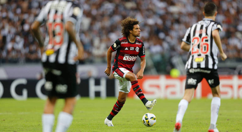 You are currently viewing Arão analisa derrota para o Galo: ‘Poderíamos ter feito mais’