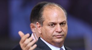 Read more about the article ‘Objetivo é dar mais efetividade ao governo no comando da Petrobras’, diz líder sobre Lei das Estatais 