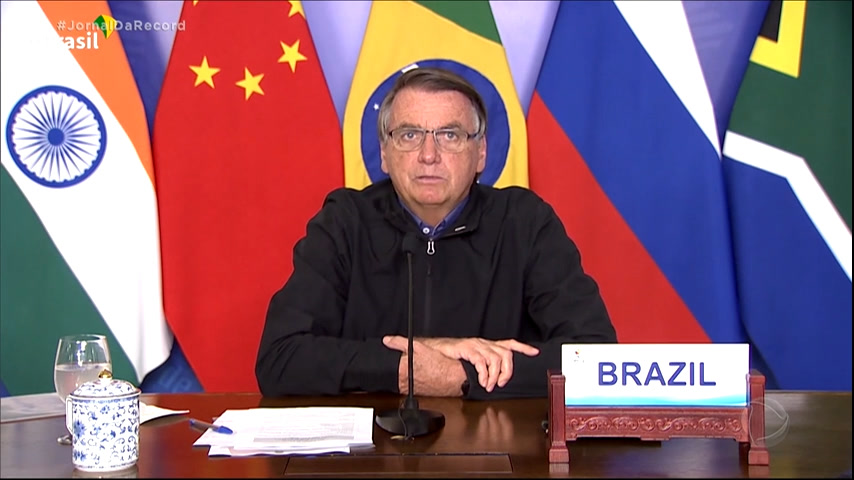 You are currently viewing Em reunião do Brics, Jair Bolsonaro defende reformas na ONU e no FMI