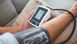 Read more about the article Cientistas do Texas desenvolvem “tatuagem eletrônica”, capaz de monitorar a pressão arterial por até 5 horas