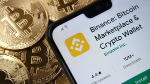 Read more about the article John Bollinger vai testar Binance após trade em Bitcoin ter taxa zerada