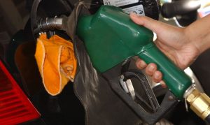 Read more about the article Depois de SP, Goiás publica redução de ICMS a 17% para gasolina