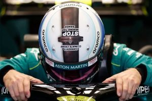 Read more about the article Aston Martin quer Vettel apesar de vibrações “negativas”