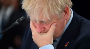 Read more about the article Boris Johnson sofre uma queda brutal após três anos turbulentos no poder