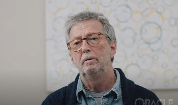 You are currently viewing Contrário à vacina obrigatória, Eric Clapton celebra queda de Boris Johnson com o single “Pompous Fool”