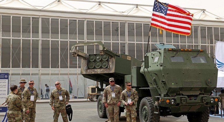You are currently viewing EUA anunciam pacote de R$ 2,1 bilhões em ajuda militar à Ucrânia