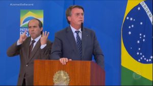 Read more about the article Bolsonaro tem 48 horas para se pronunciar sobre acusação de incitar violência política