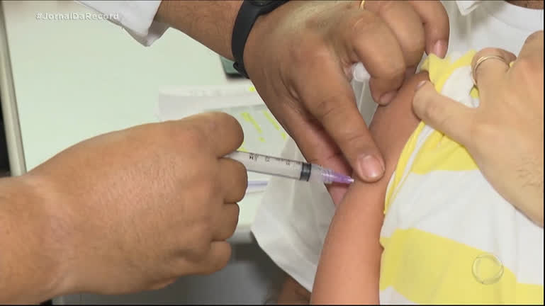 You are currently viewing Ministério da Saúde estuda remanejar vacinas da CoronaVac para acelerar imunização de crianças