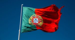 Read more about the article Parlamento de Portugal aprova novas regras de visto que facilitam a entrada de brasileiros