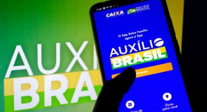 You are currently viewing Auxílio Brasil tem última semana de pagamento sem aumento de R$ 200