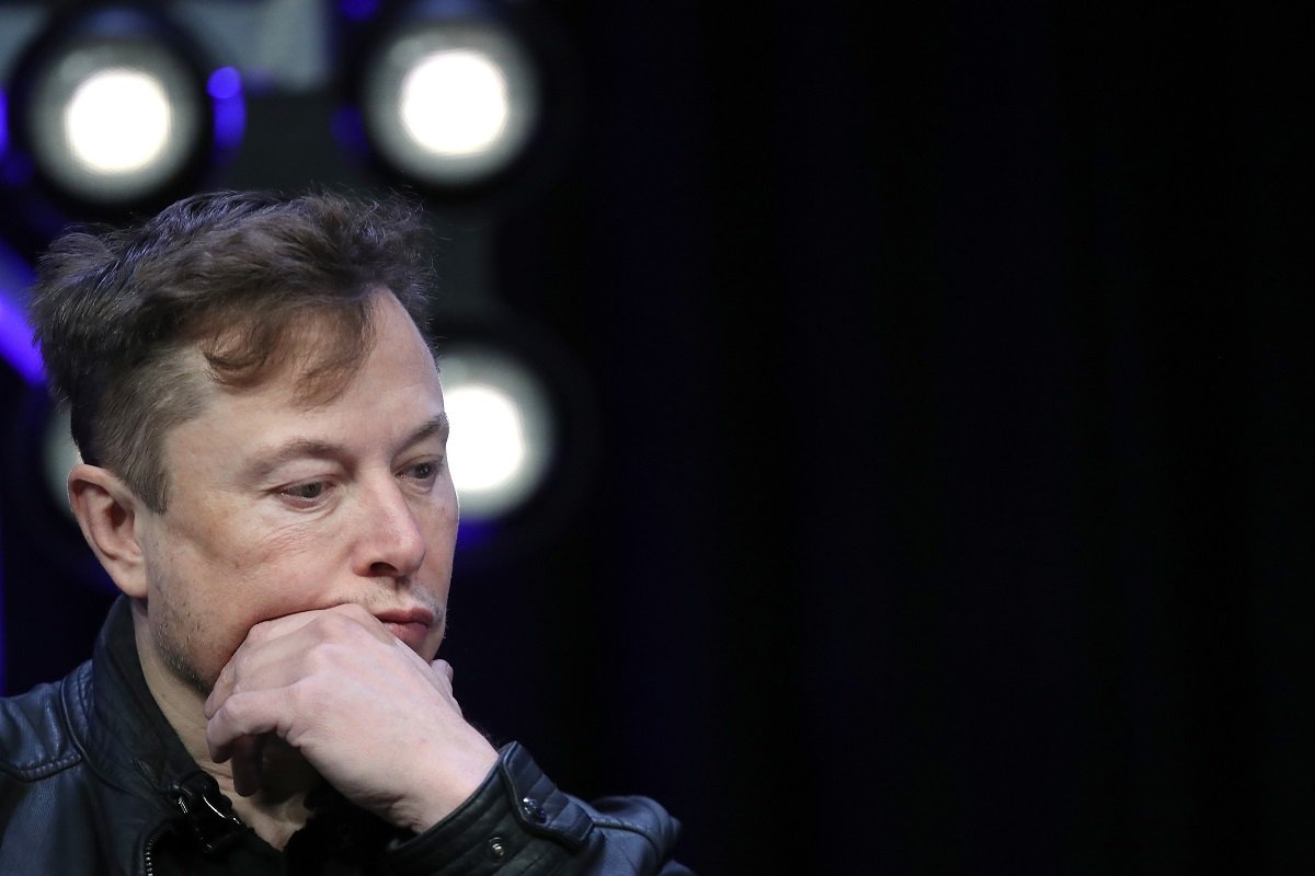 You are currently viewing Elon Musk teve caso com esposa de cofundador do Google, diz WSJ