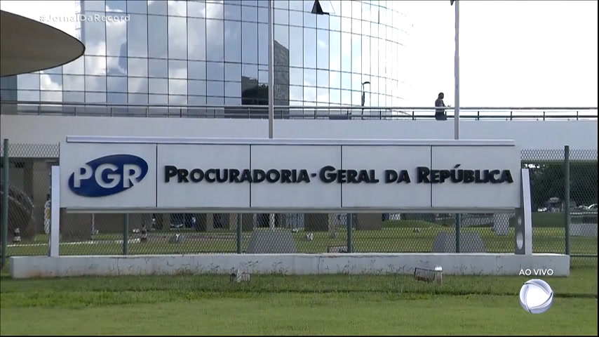 You are currently viewing PGR pede arquivamento de apurações contra Bolsonaro e ministros abertas após CPI da Pandemia
