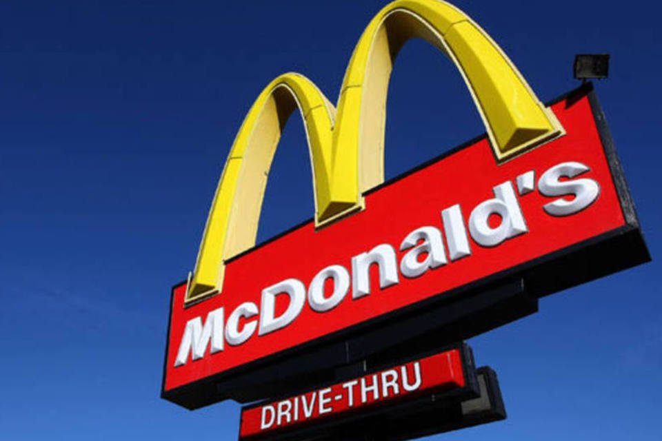You are currently viewing Lucro do McDonald’s cai quase 50% no 2° trimestre
