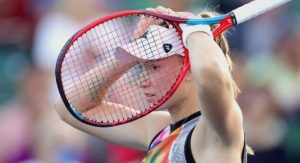 Read more about the article Rybakina leva virada em seu 1º jogo após título de Wimbledon