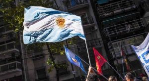 Read more about the article Ministério da Defesa da Argentina expulsa soldados condenados por atos durante a ditadura