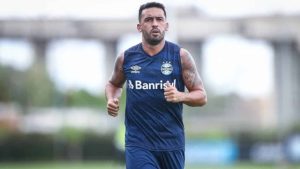 Read more about the article Rumor: Edilson vai ser titular do Grêmio contra o Operário