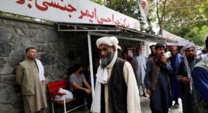 Read more about the article Chega a 21 o número de mortos em atentado com explosivos dentro de mesquita no Afeganistão
