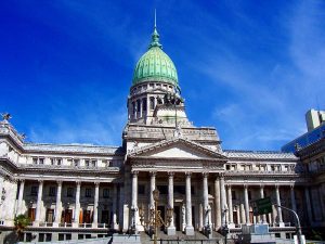 Read more about the article Argentina: Congresso aprova repúdio a atentado contra Cristina Kirchner