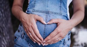 Read more about the article Mutirão com médicos no terminal Jabaquara (SP) alerta mulheres sobre álcool na gravidez