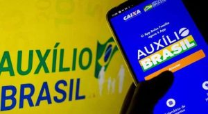 Read more about the article Sem acordo, governo adia decisão sobre teto de juros para consignado do Auxílio Brasil