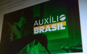 Read more about the article Auxílio Brasil será pago hoje a beneficiários com NIS final 3