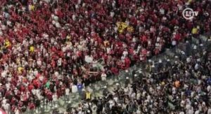 Read more about the article Final da Copa do Brasil teve pagão, bomba e confusão entre torcedores de Corinthians e Flamengo