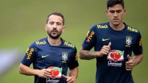 Read more about the article Everton Ribeiro e Pedro vivem expectativa pela convocação para a Copa