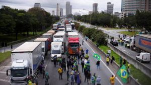 Read more about the article Bloqueios nas estradas e transição do novo governo marcam a semana<br>