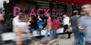 Read more about the article Procon de Gaspar dá dicas para consumidores não serem enganados nas compras de Black Friday