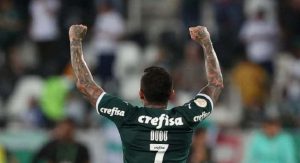 Read more about the article Dudu marca época vitoriosa do Palmeiras com números históricos