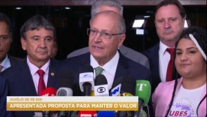 Read more about the article Geraldo Alckmin apresenta proposta para manter Auxílio Brasil em R$ 600