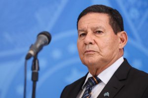 Read more about the article Mourão cobra transparência do TSE