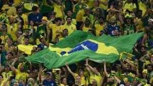 Read more about the article Como explicar para um estrangeiro o fanatismo do brasileiro pela Copa do Mundo?