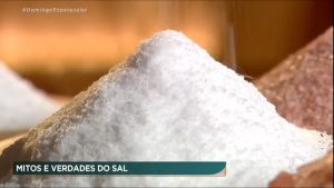 Read more about the article Conheça os mitos e verdades do sal