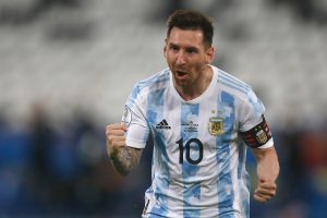 Read more about the article Fez história no Barcelona e sugeriu que Messi pendure as chuteiras