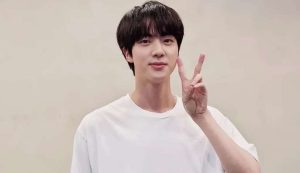 Read more about the article BTS: BigHit faz comunicado oficial sobre Jin e o serviço militar obrigatório