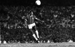 Read more about the article Vídeo – Fluminense relembra gol antológico de Rivelino, aniversariante do dia