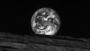 Read more about the article Primeira sonda lunar da Coreia do Sul transmite imagens da Terra e da Lua
