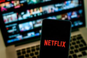 Read more about the article Netflix não quer fornecer plano básico sem anúncios? Entenda estratégia