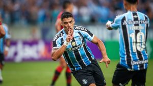 Read more about the article Goleiro adversário se rende a qualidade de Luis Suárez