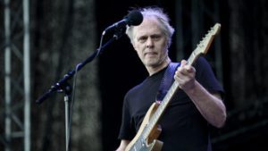 Read more about the article Tom Verlaine, guitarrista da banda Television, morre aos 73 anos