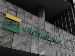 Read more about the article Petrobras (PETR3)(PETR4): Josué Gomes aparece em lista para o conselho de administração